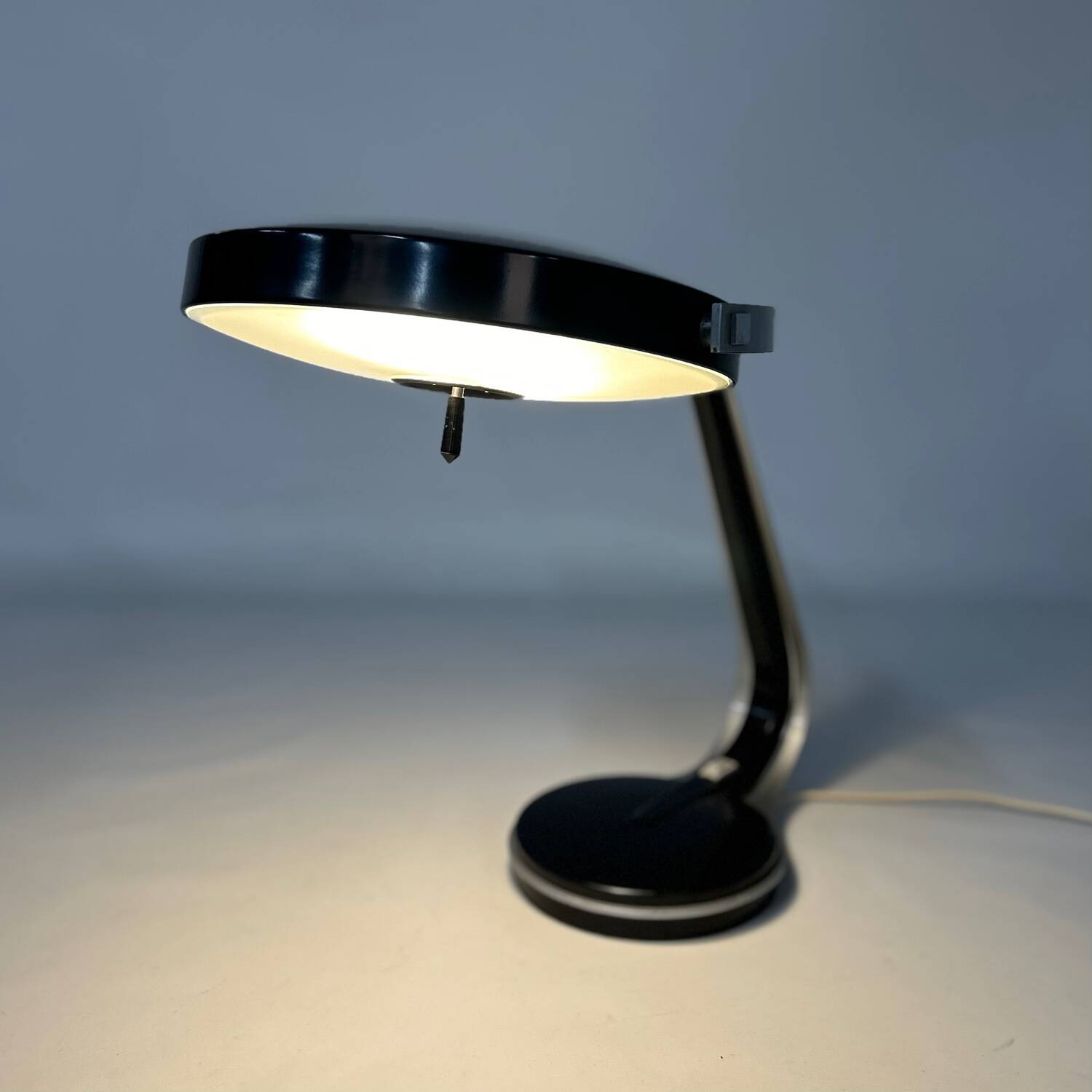 Desk lamp ‘Cobra’ by Luis Pérez de la Oliva for Lupela Madrid, 1970s