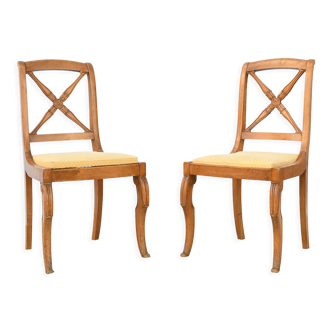 Pair of back chairs with braces