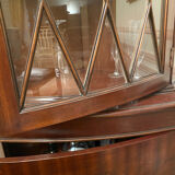 Corner cabinet