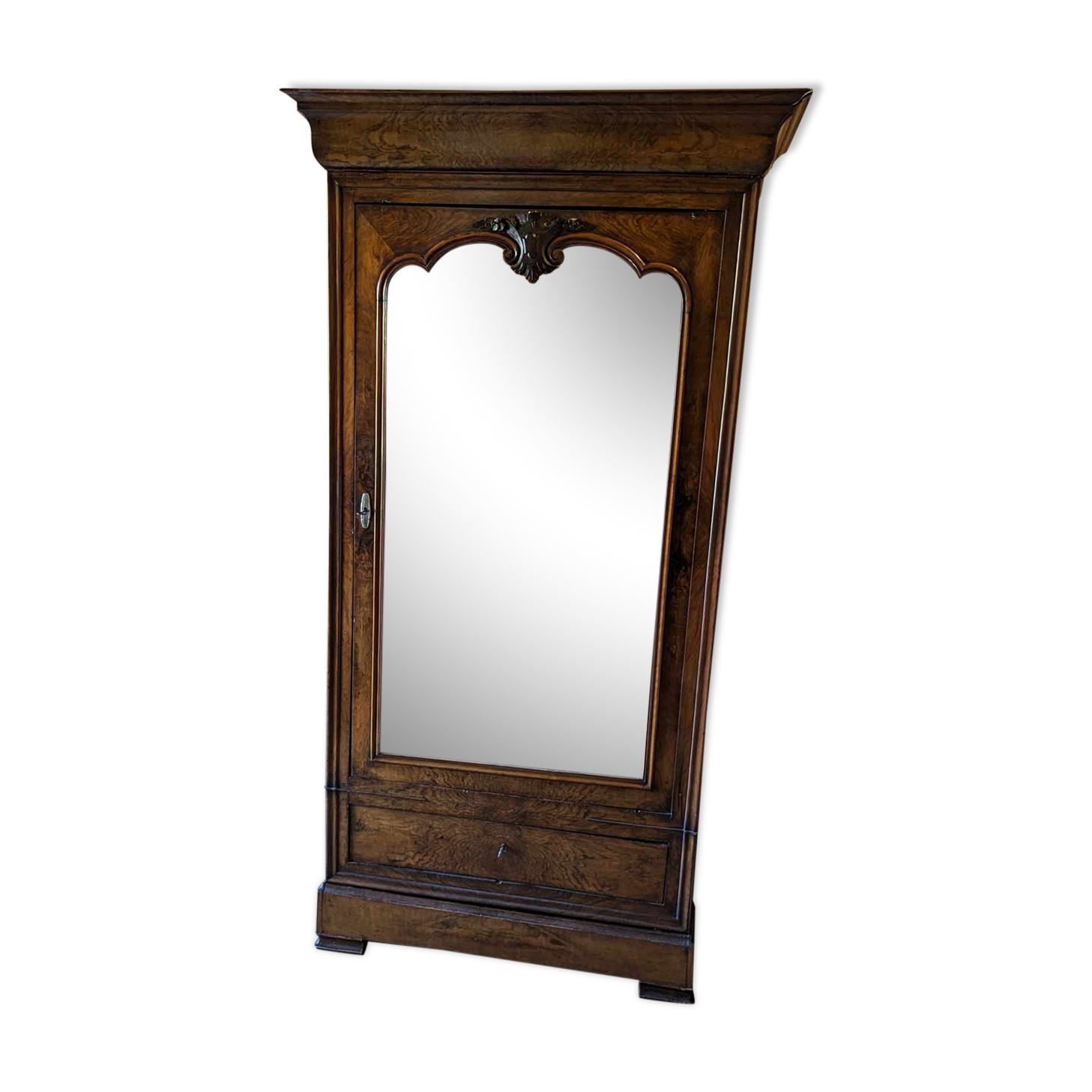 Bonnetière with mirror