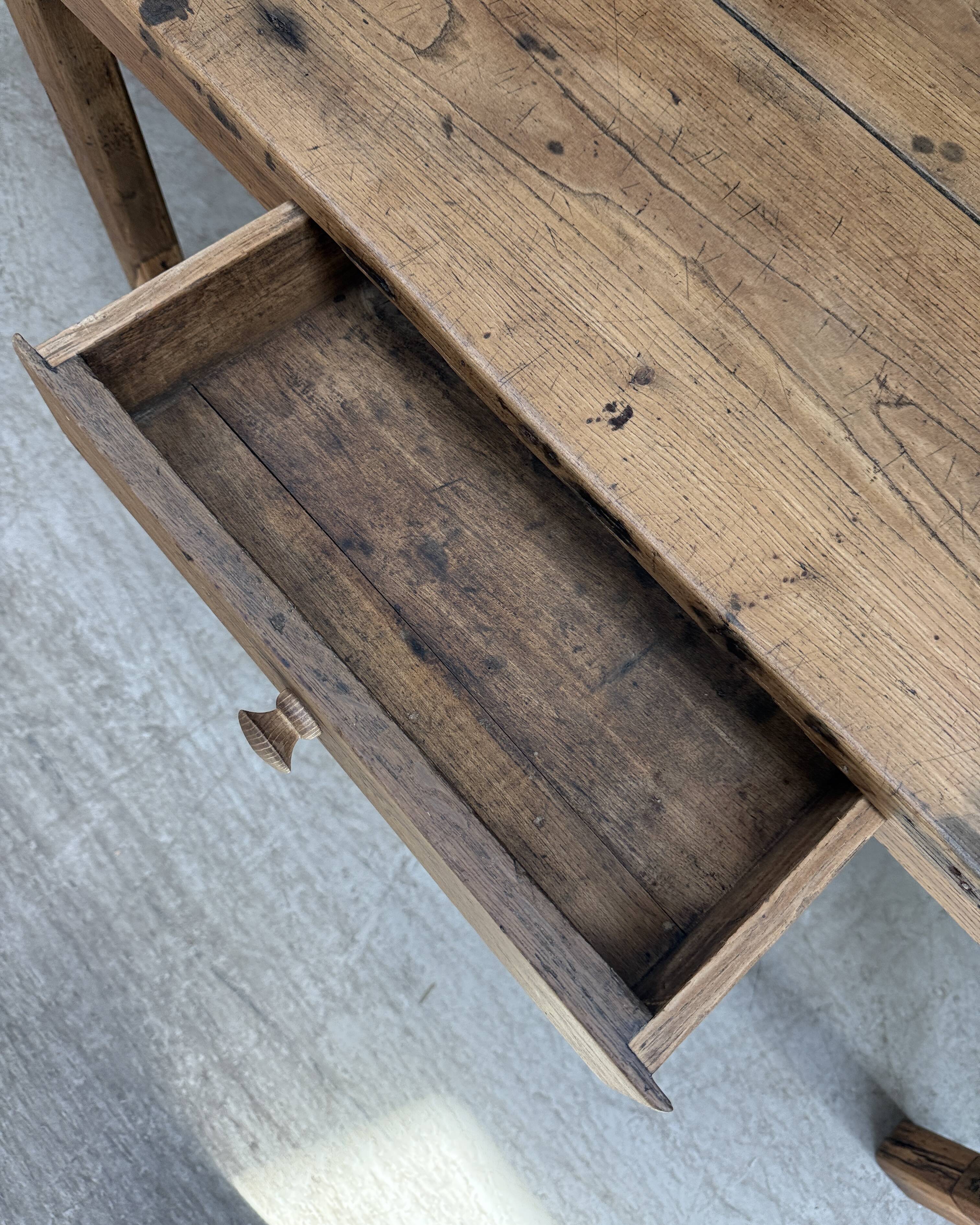 Table de ferme ancienne en chêne (rénovée)