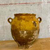 Yellow grease pot