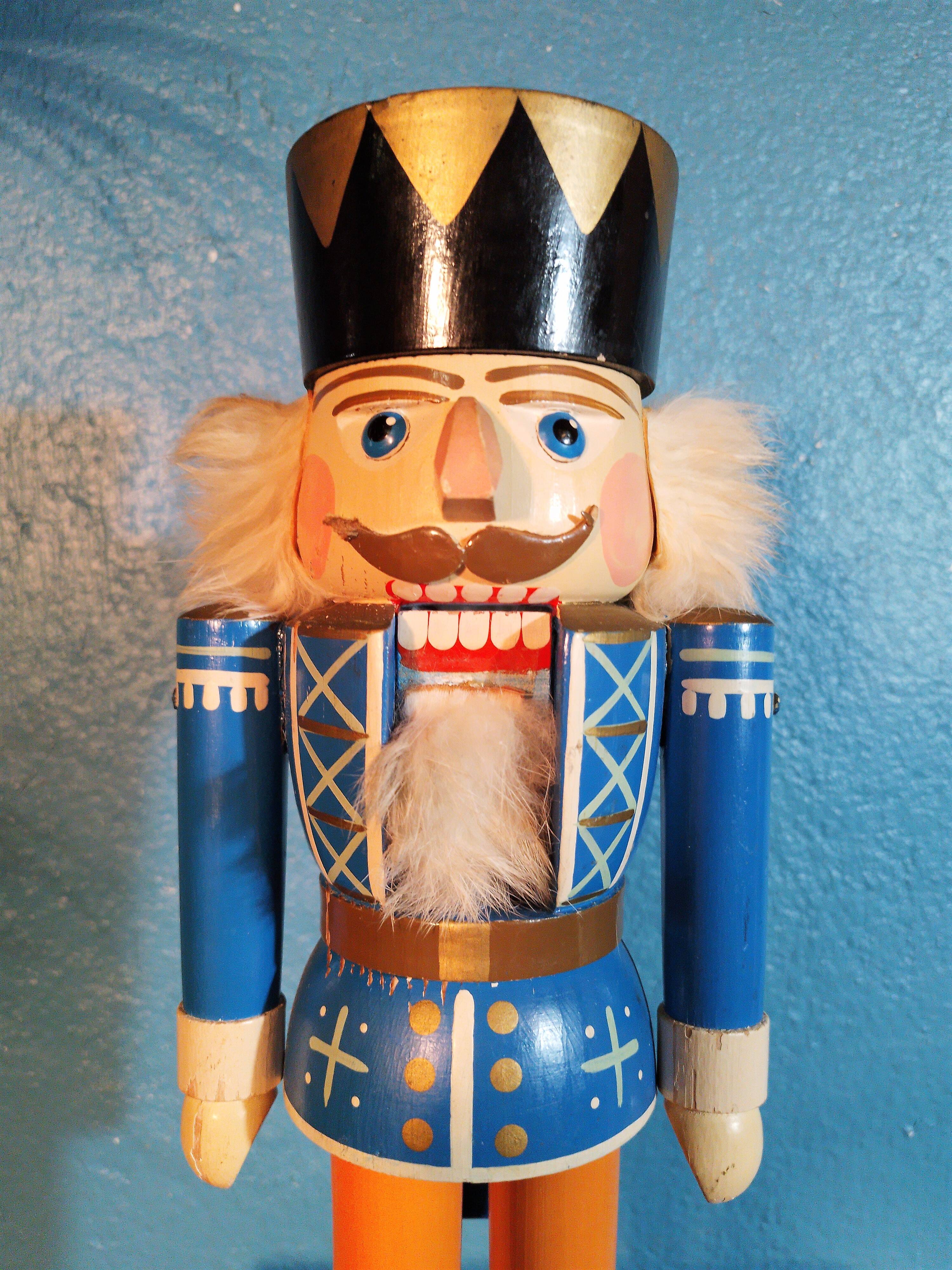 Walnut cracker "Soldier" FRG 1970s