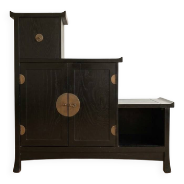 Meuble de rangement asiatique en bois noir