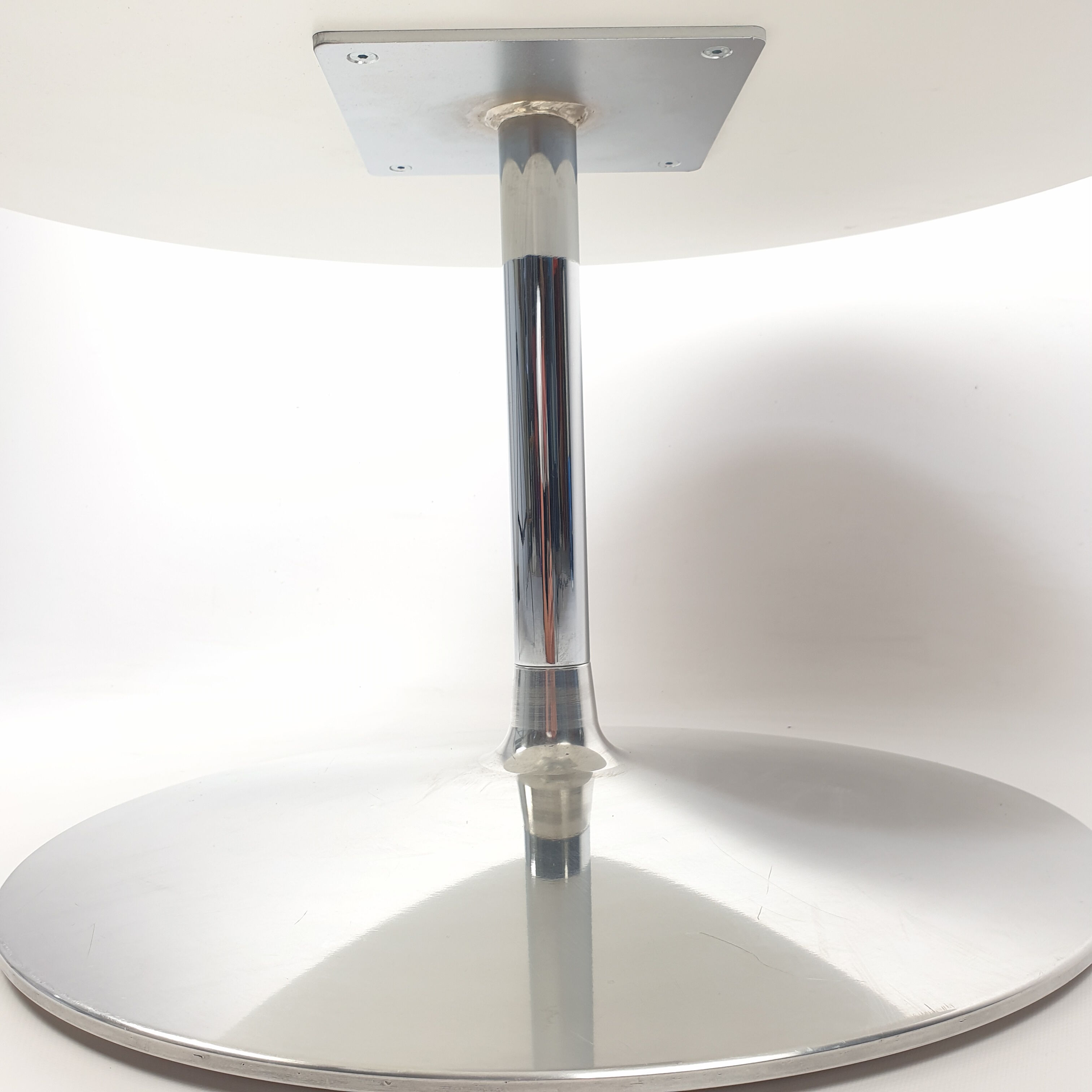 Circle coffee table by Pierre Paulin for Artifort, 1990s