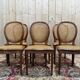Suite de 6 chaises médaillon Louis XVI en cannage