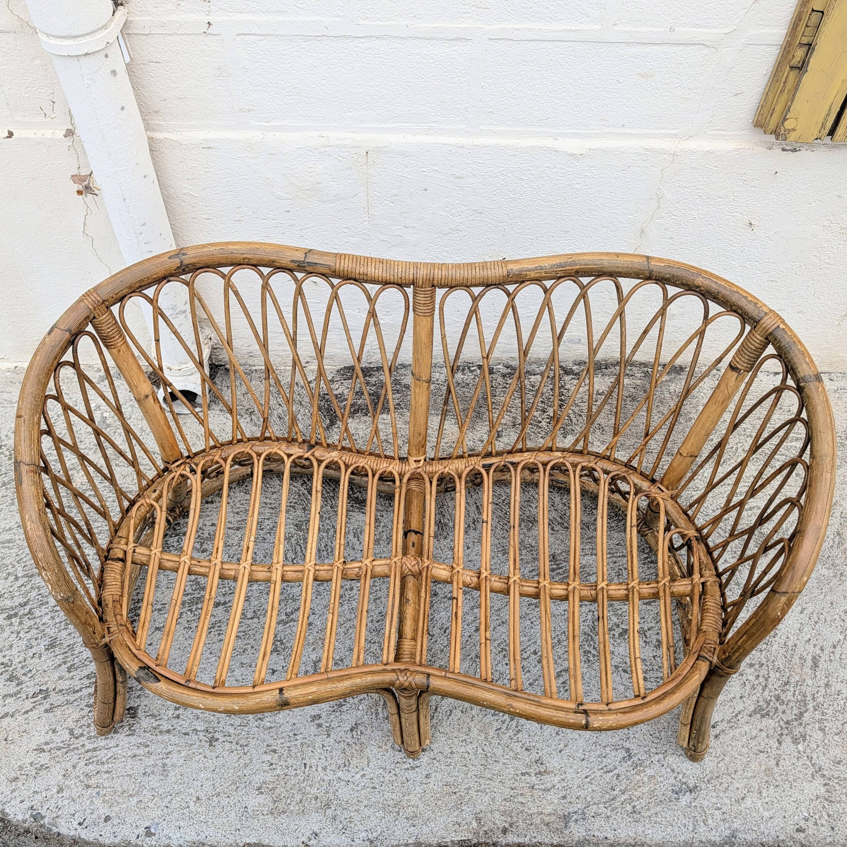 Banquette en rotin tressé vintage