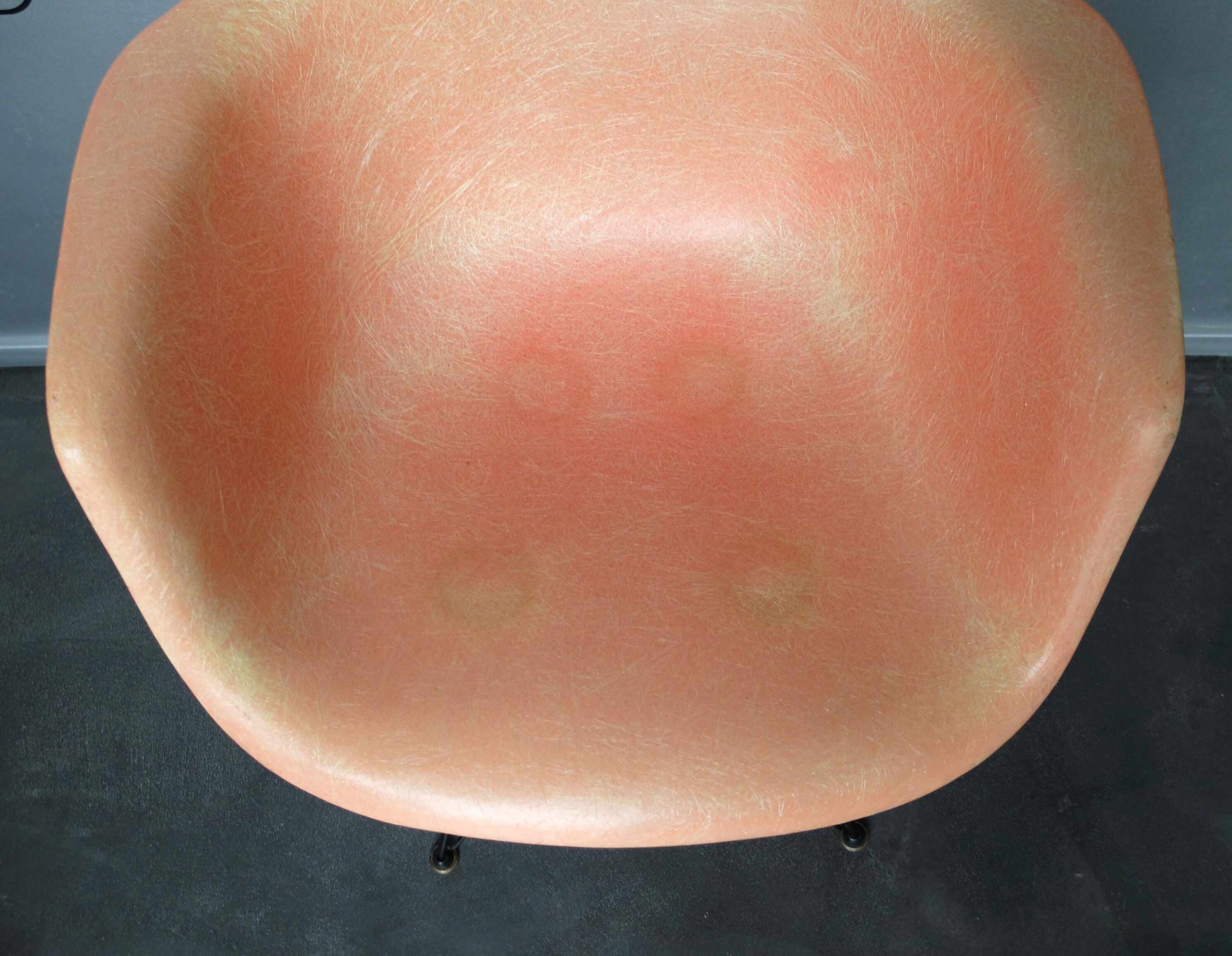 Fauteuil DAR par Charles & Ray Eames pour Zenith Plastics, red ou salmon, 1950