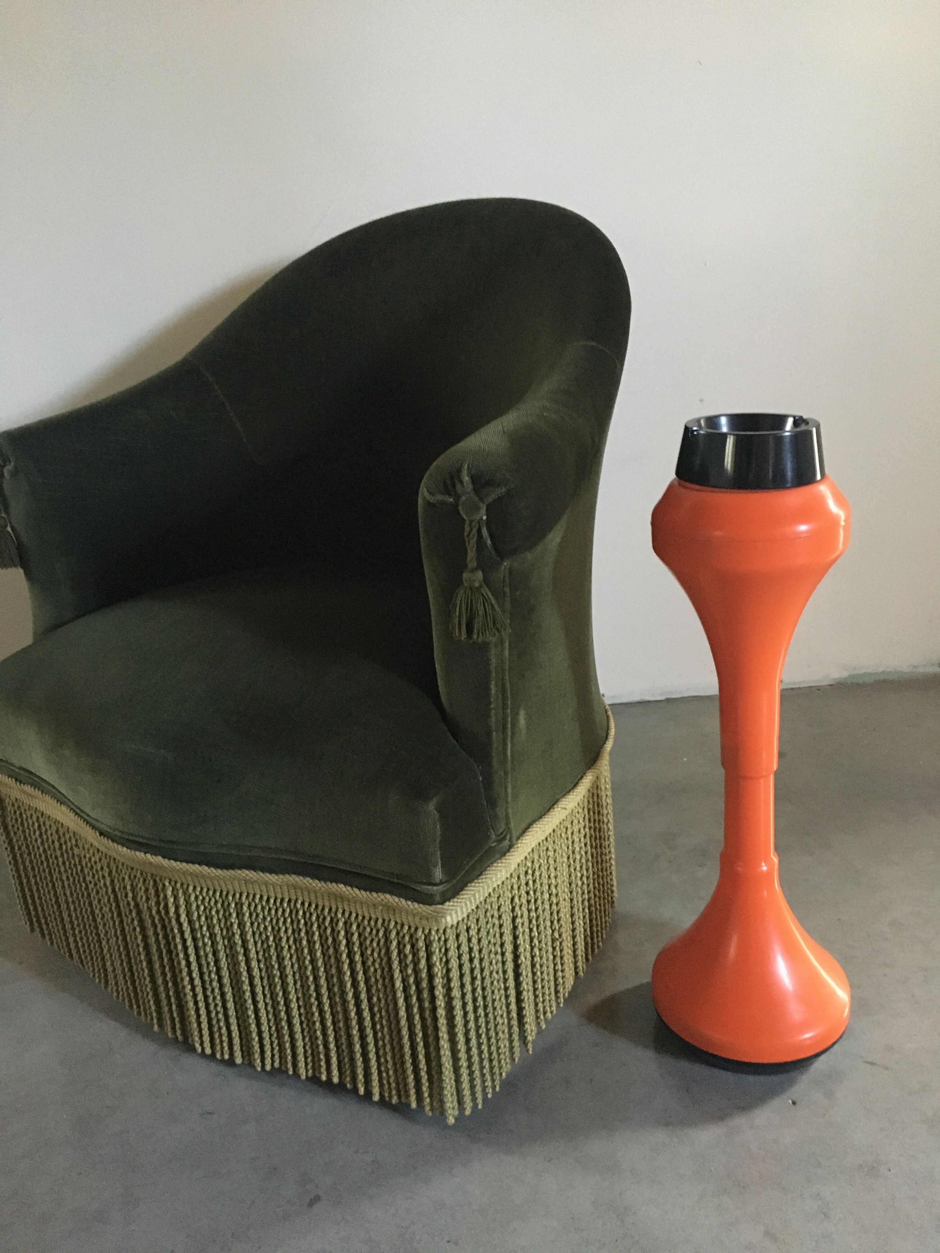 Orange tulip ashtray