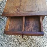 Table in oak and mahogany