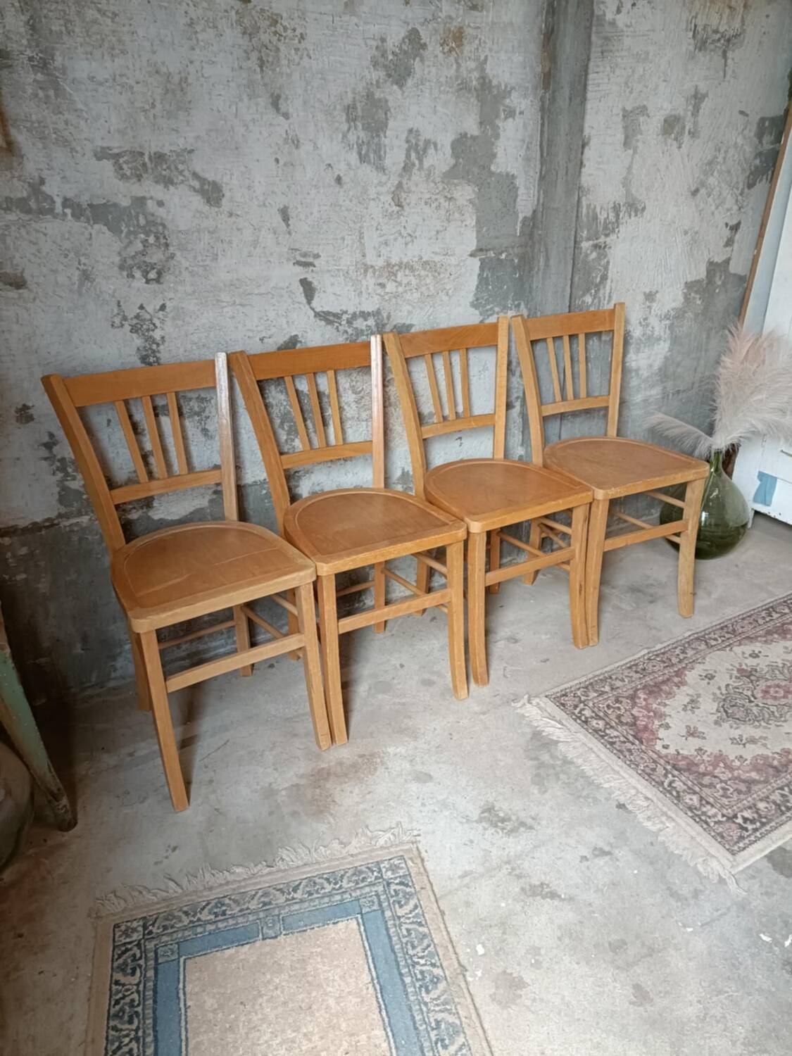 Set of 4 bistro chairs