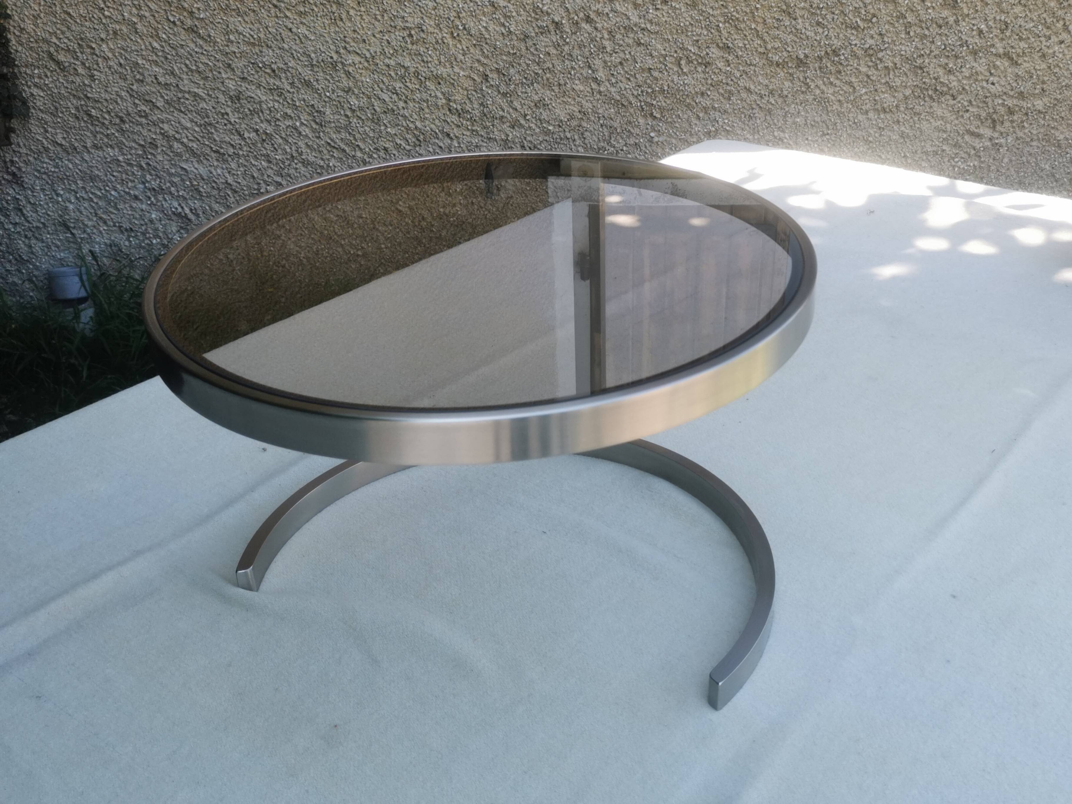 Vintage living room table “metal and glass top”