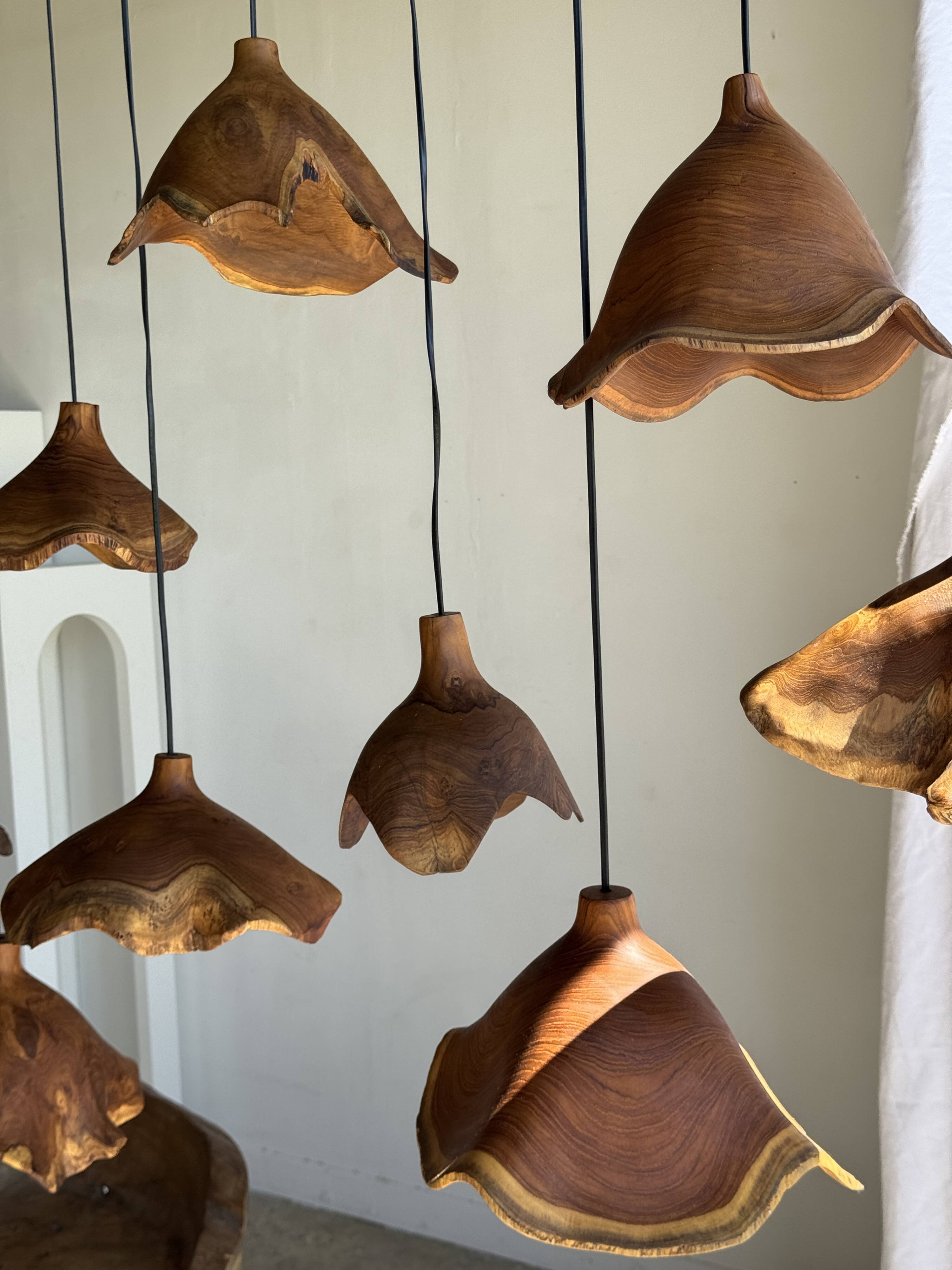 Small suspension in organic teak hat D30 H20