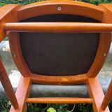 Bar stool
