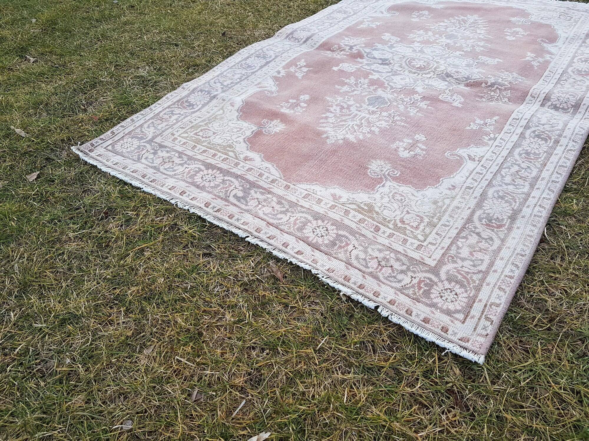 Vintage Turkish handmade rug 93x151 cm