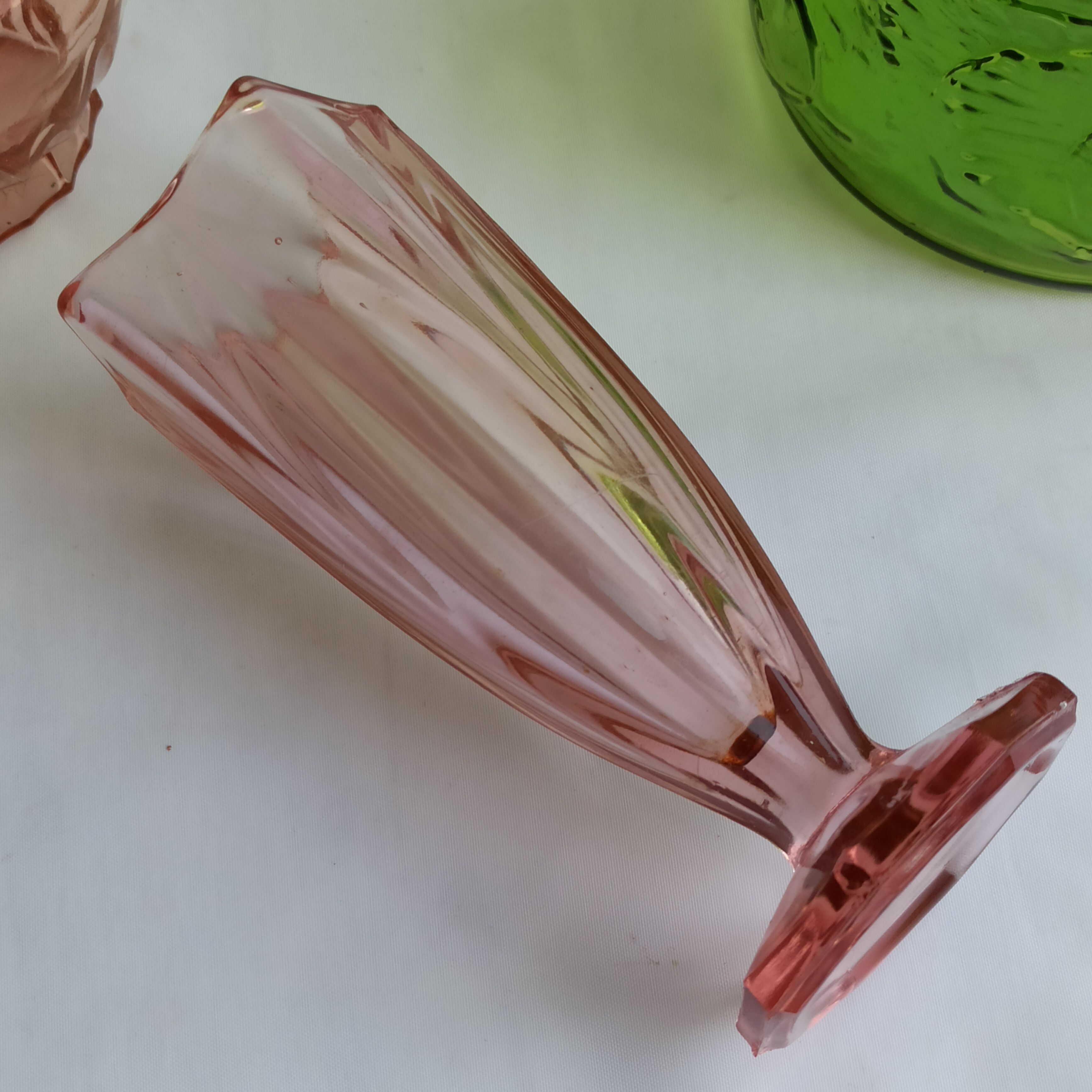 Pink Art Deco tulip vase in moulded glass