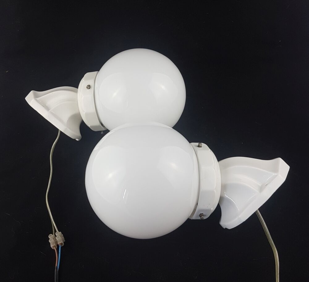Pair of porcelain art deco wall light