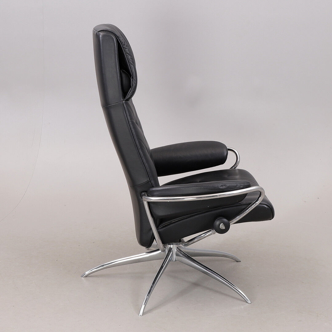 Stressless manual upholstered relax armchair and ottoman sound – Metro