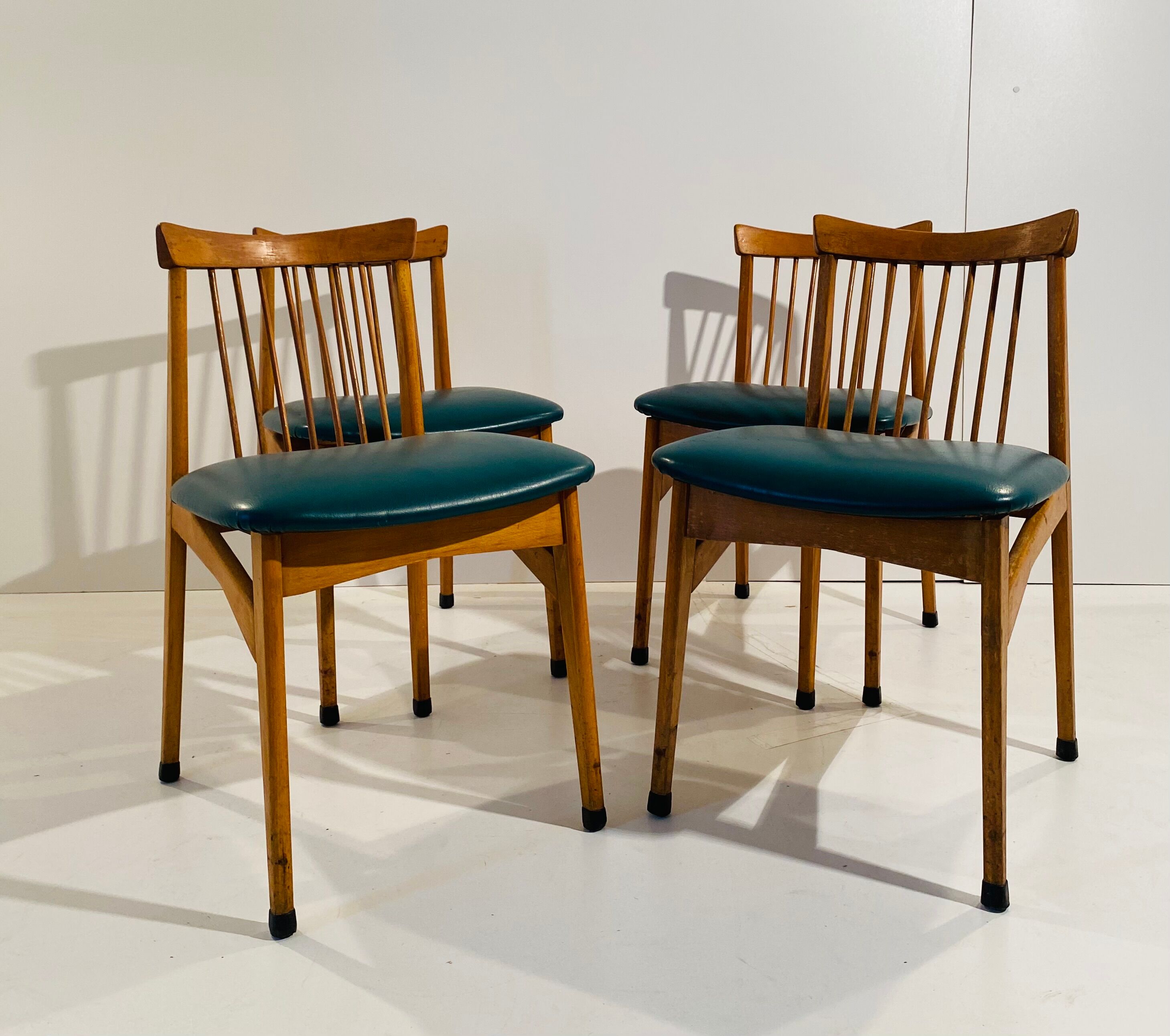 Vintage dining chairs, set of four, Italy 1960s