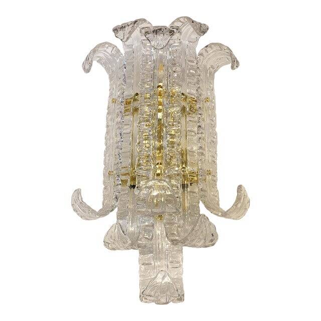 Contemporary transparent "lingue" murano glass wall lamp in barovier style
