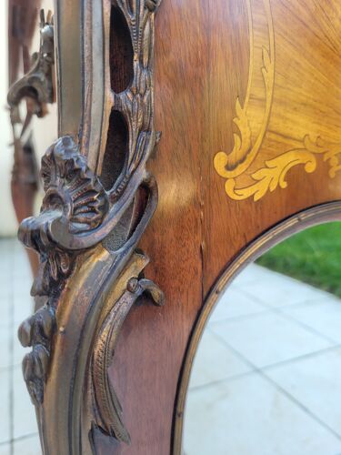 Bureau cylindre de style Louis XVI en bois marqueté, baggio annico
