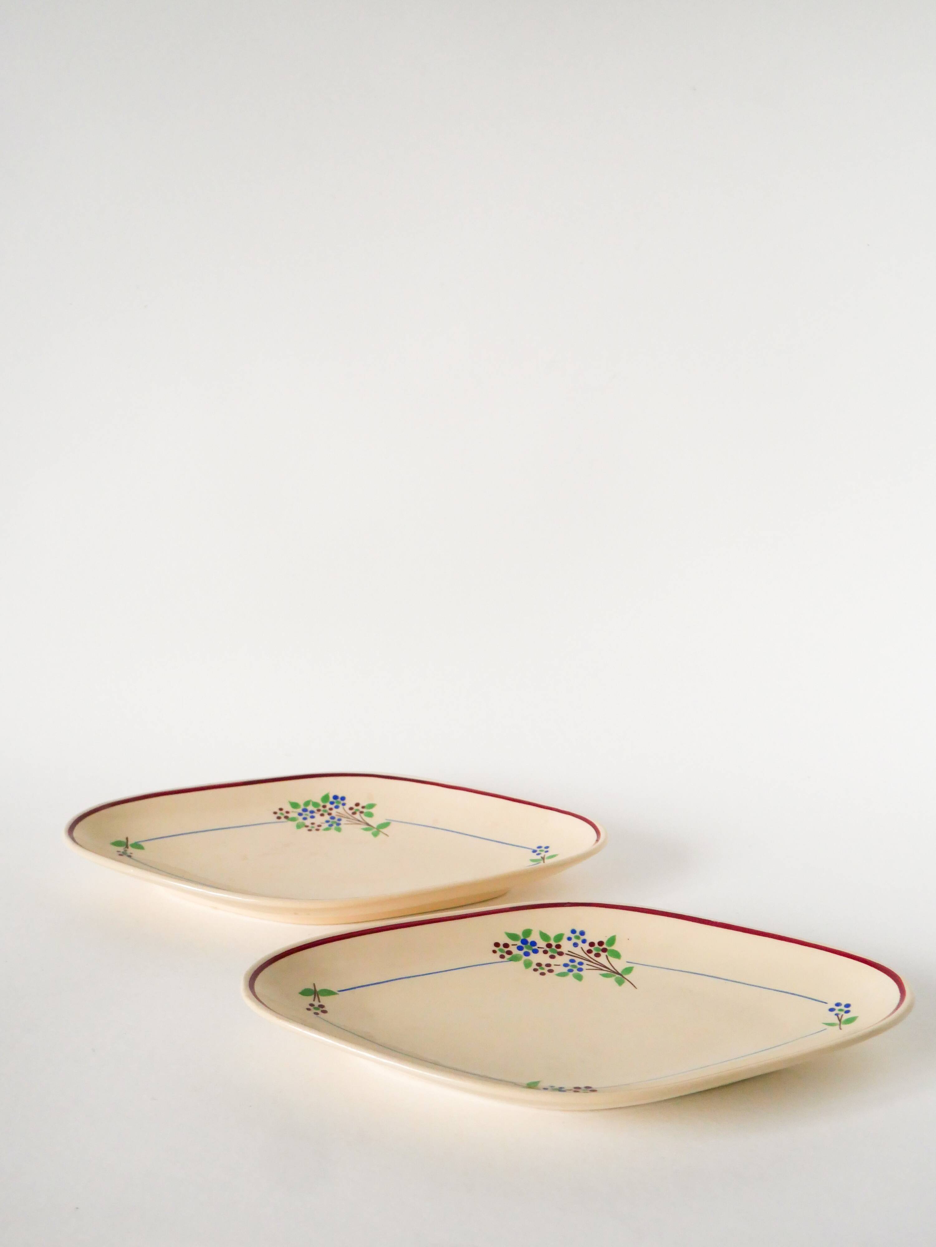 Pair of serving dishes Moulin des Loups, Model "Isabelle", 1950