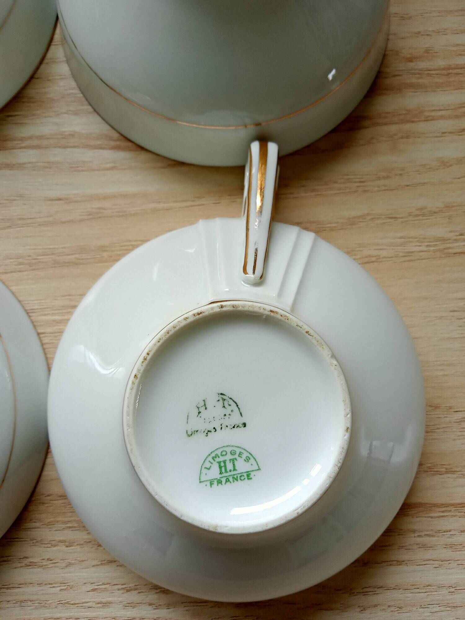 4 cups with 4 saucers Limoges, fine porcelain, coffee cups, white, light green, gold