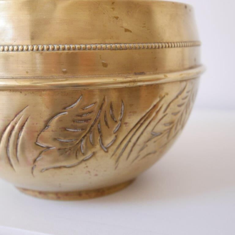 Set of 2 brass pot covers