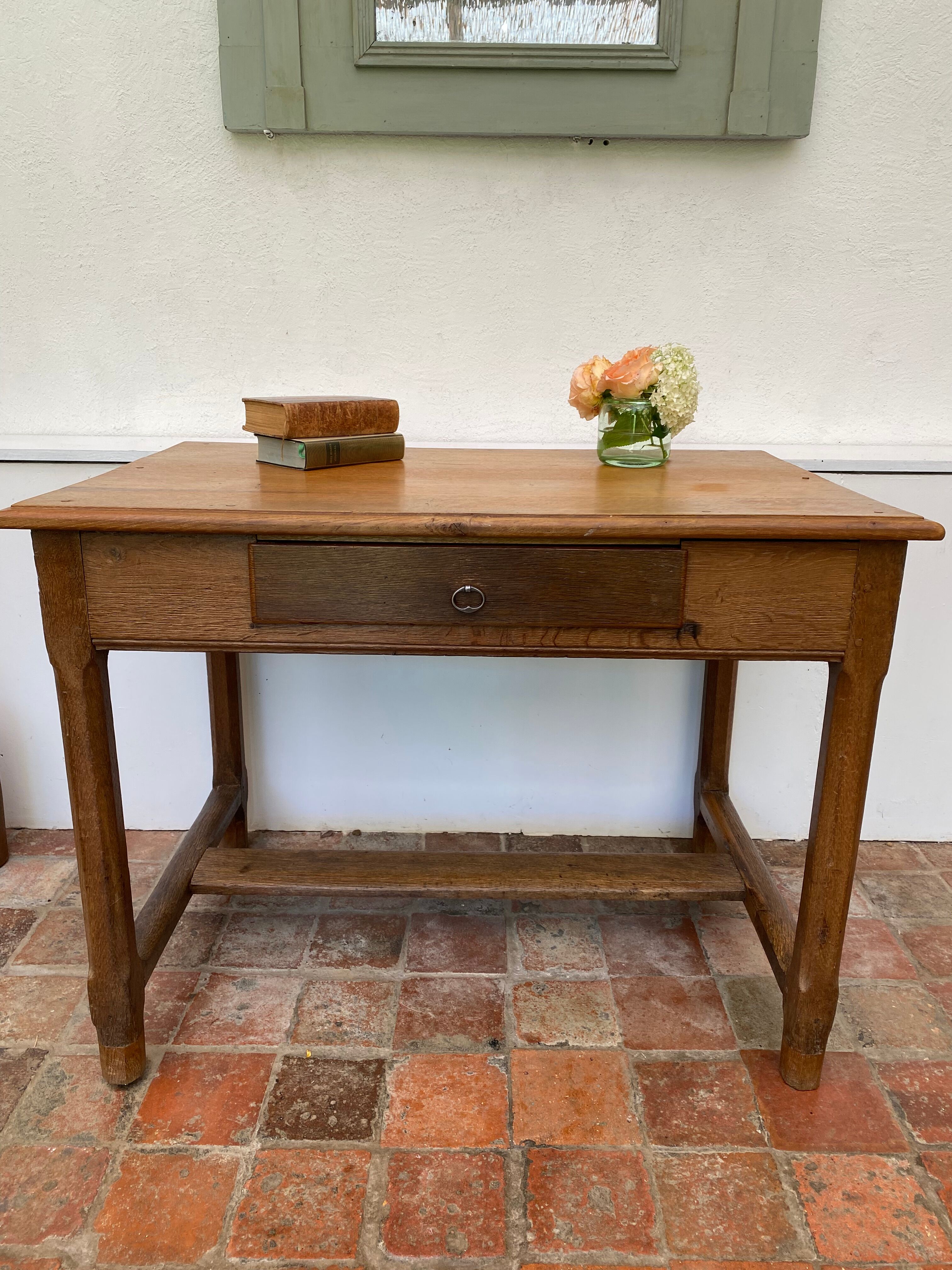 Oak table