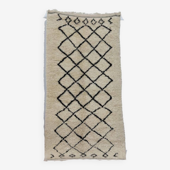Handmade Moroccan Berber rug 185 x 94 cm