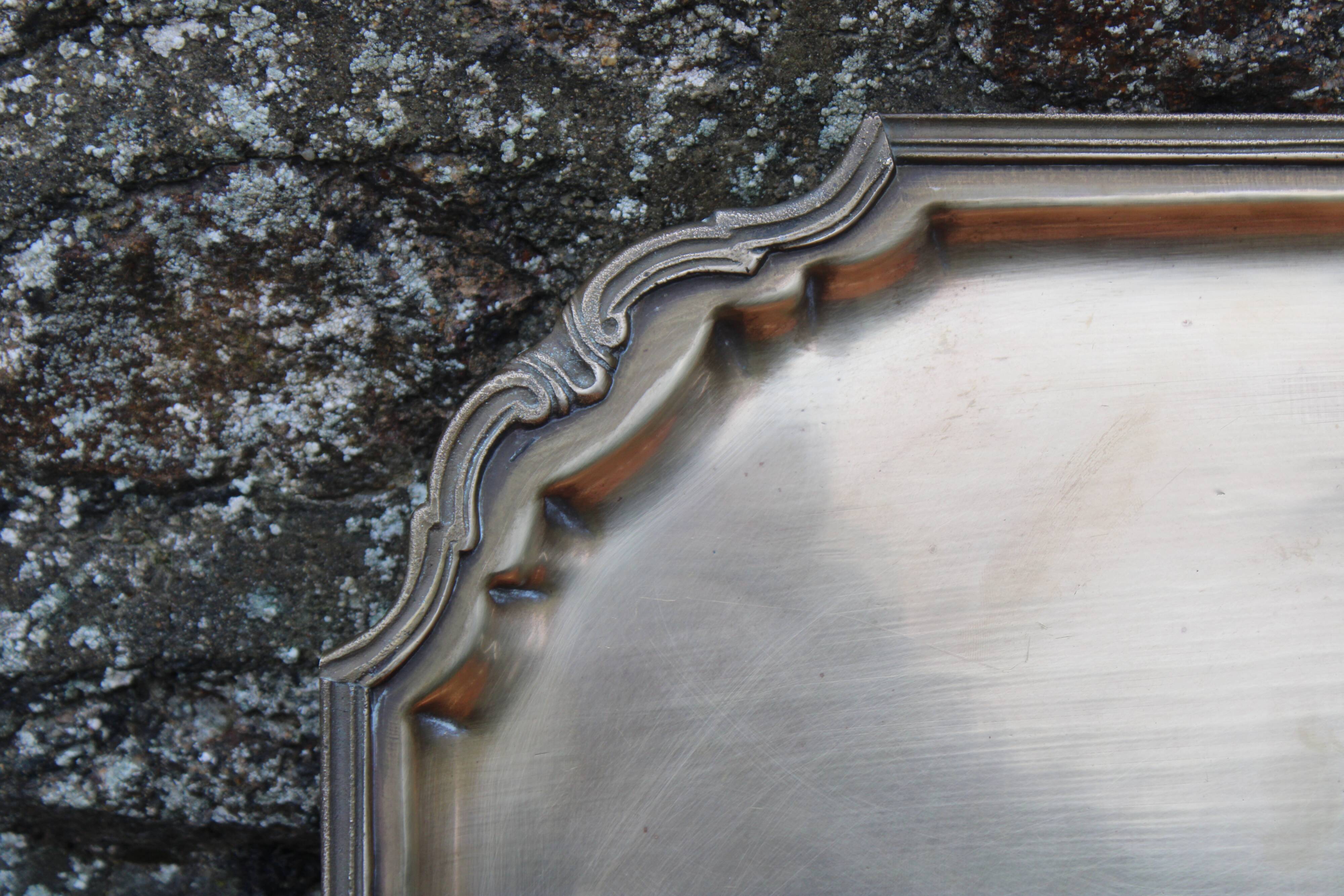 Antique yellow copper tray – 36 cm – Made in India
