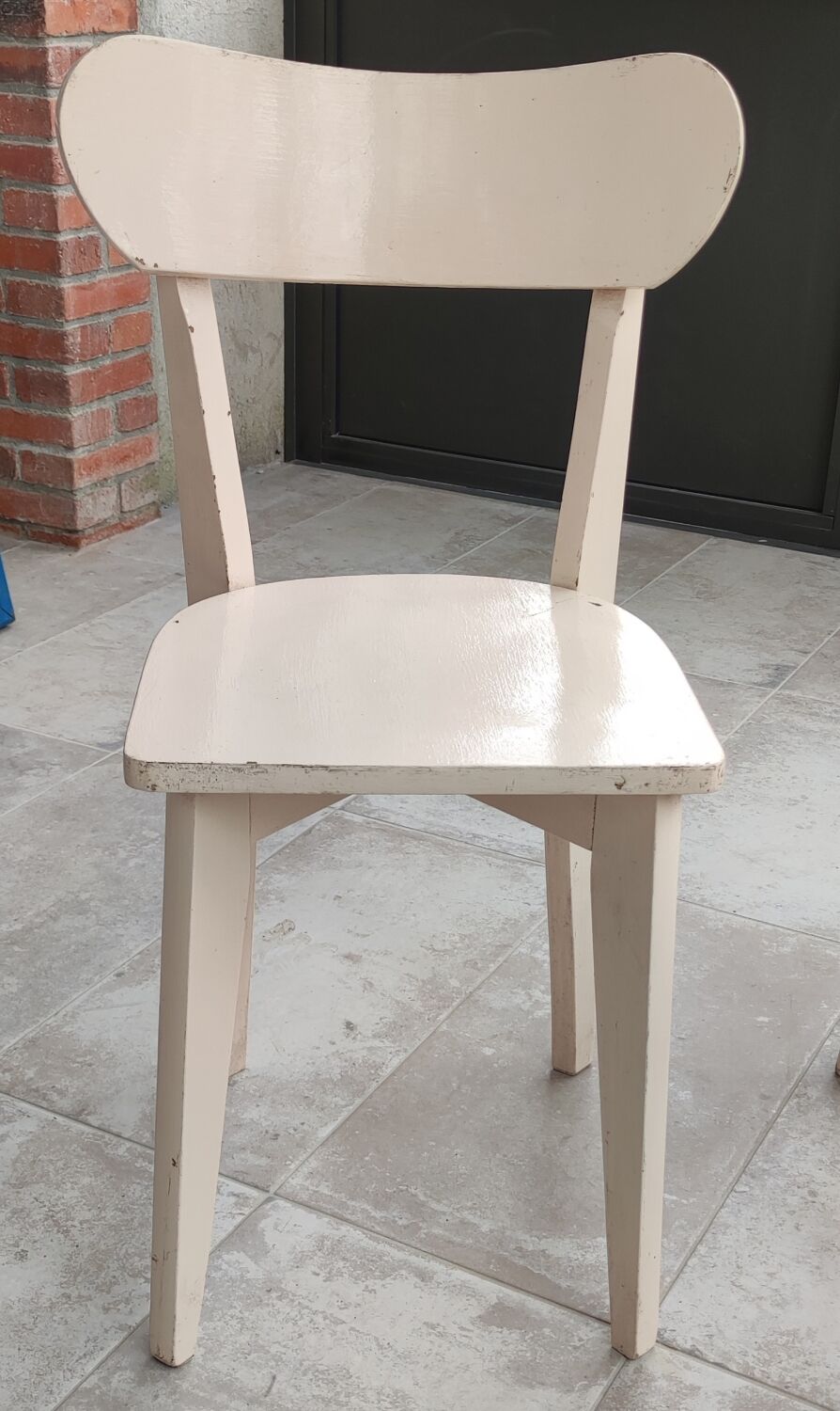 Series of 5 vintage chairs/antique bistro