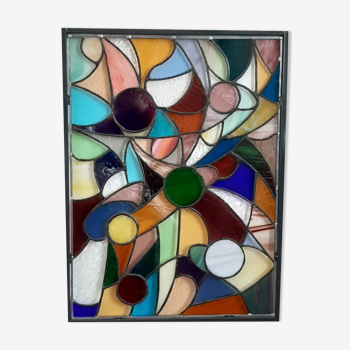 Tiffany stained glass window equipped with led