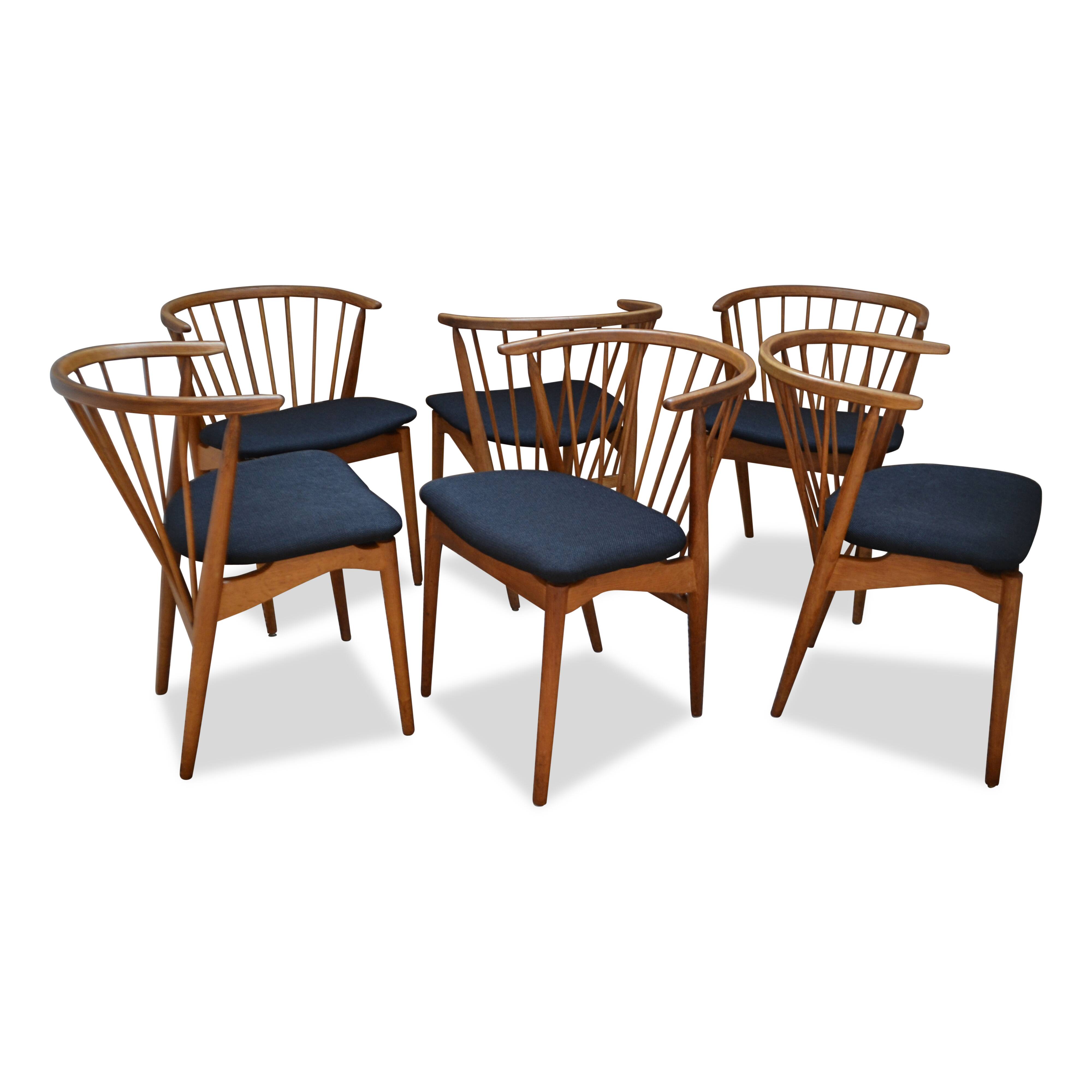 Vintage Danish design Helge Sibast nr.6 oak dining chairs