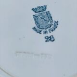 Old plate plates in Saint Amand earthenware