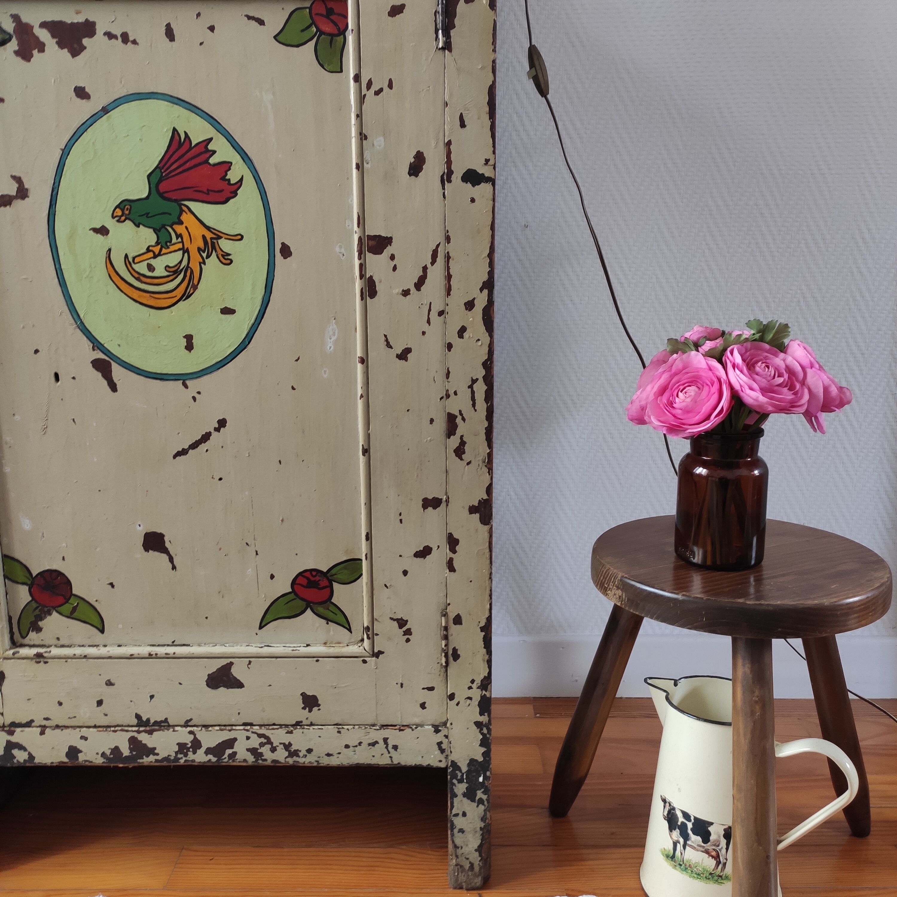 Parisian buffet old jam maker