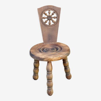 Tabouret d'enfant en bois vintage français fabriqué à la main avec dossier ajouté