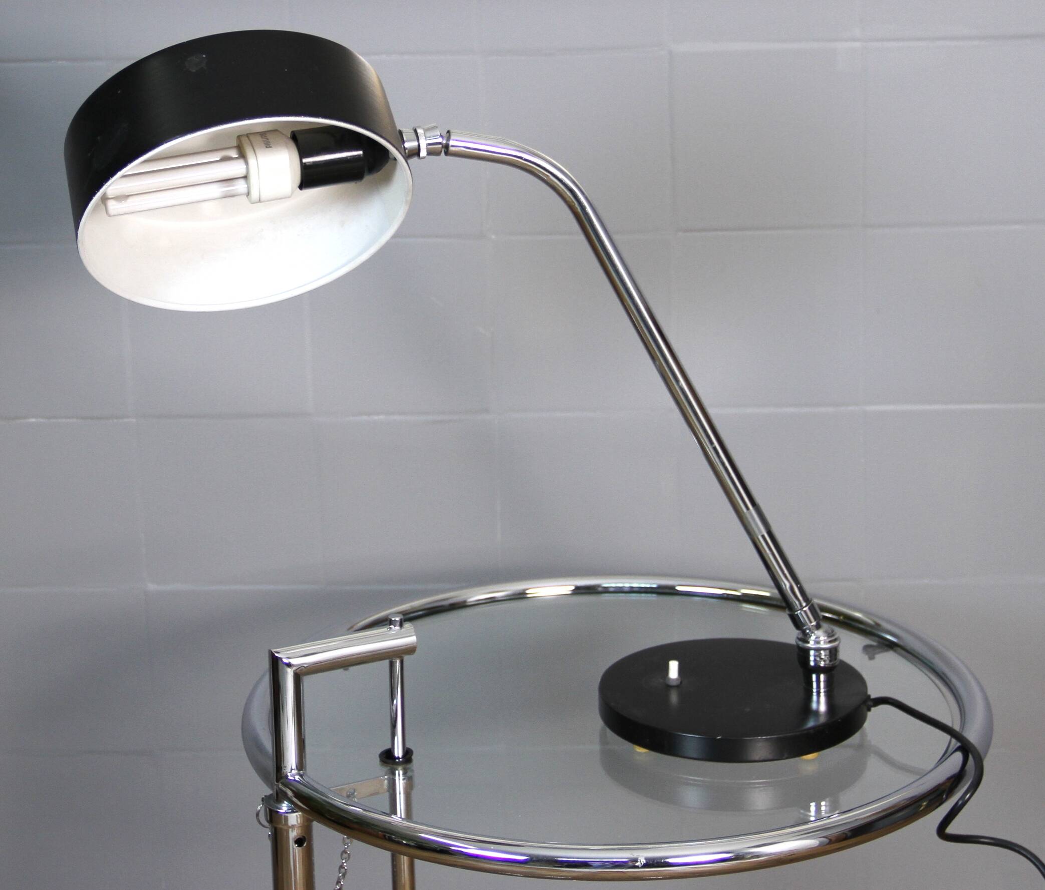 Model 900 lamp, Maison Jumo
