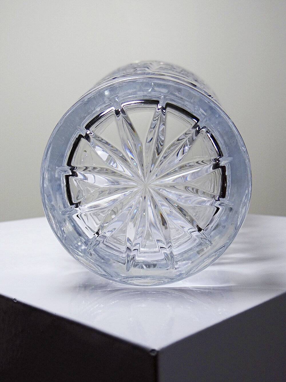 Large vintage cut and molded crystal vase, 1980-2000, Bohemia, Czechoslovakia