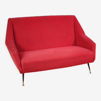 Italian sofa in red velvet from the 60s