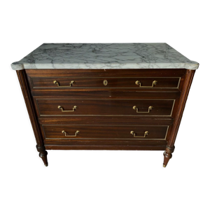 Commode en acajou XXe