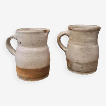 Loiret sandstone pitchers