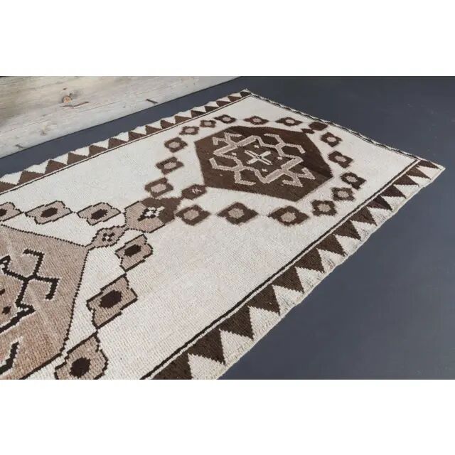 Vintage Turkish Oushak Handmade Wool Cotton White Runner Rug 100x320