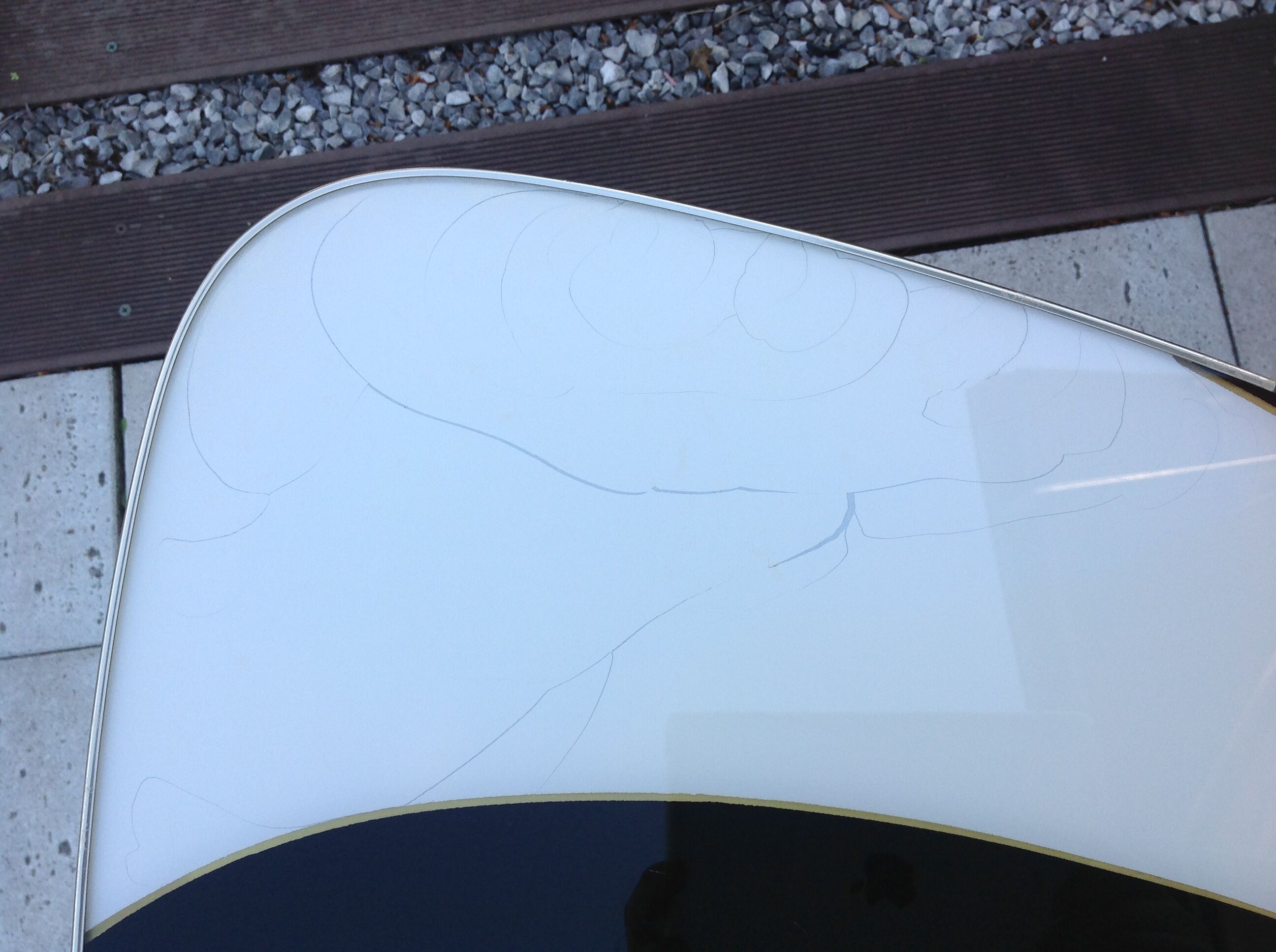 Tripod triangular coffee table / vintage 50-60s