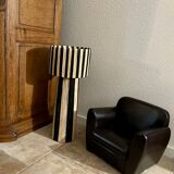Raffia lamp