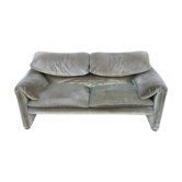Maralunga sofa by Vico Magistretti