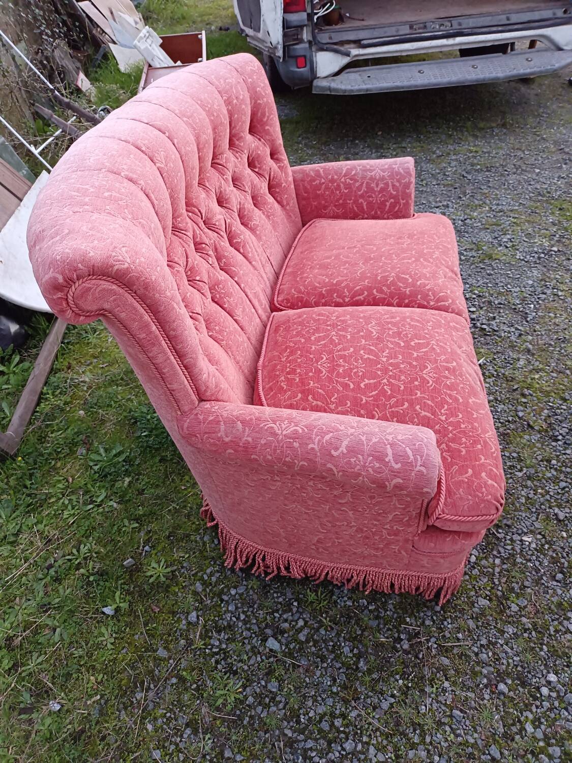 Toad Sofa