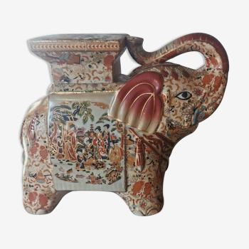 Elephant céramique décor peint Chine