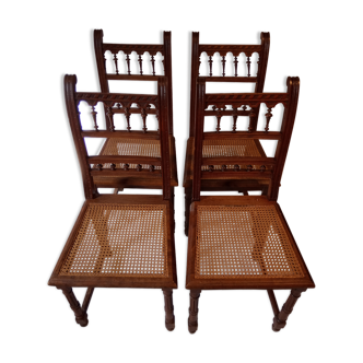 Ensemble de 4 chaises cannées XIXe style Henry II