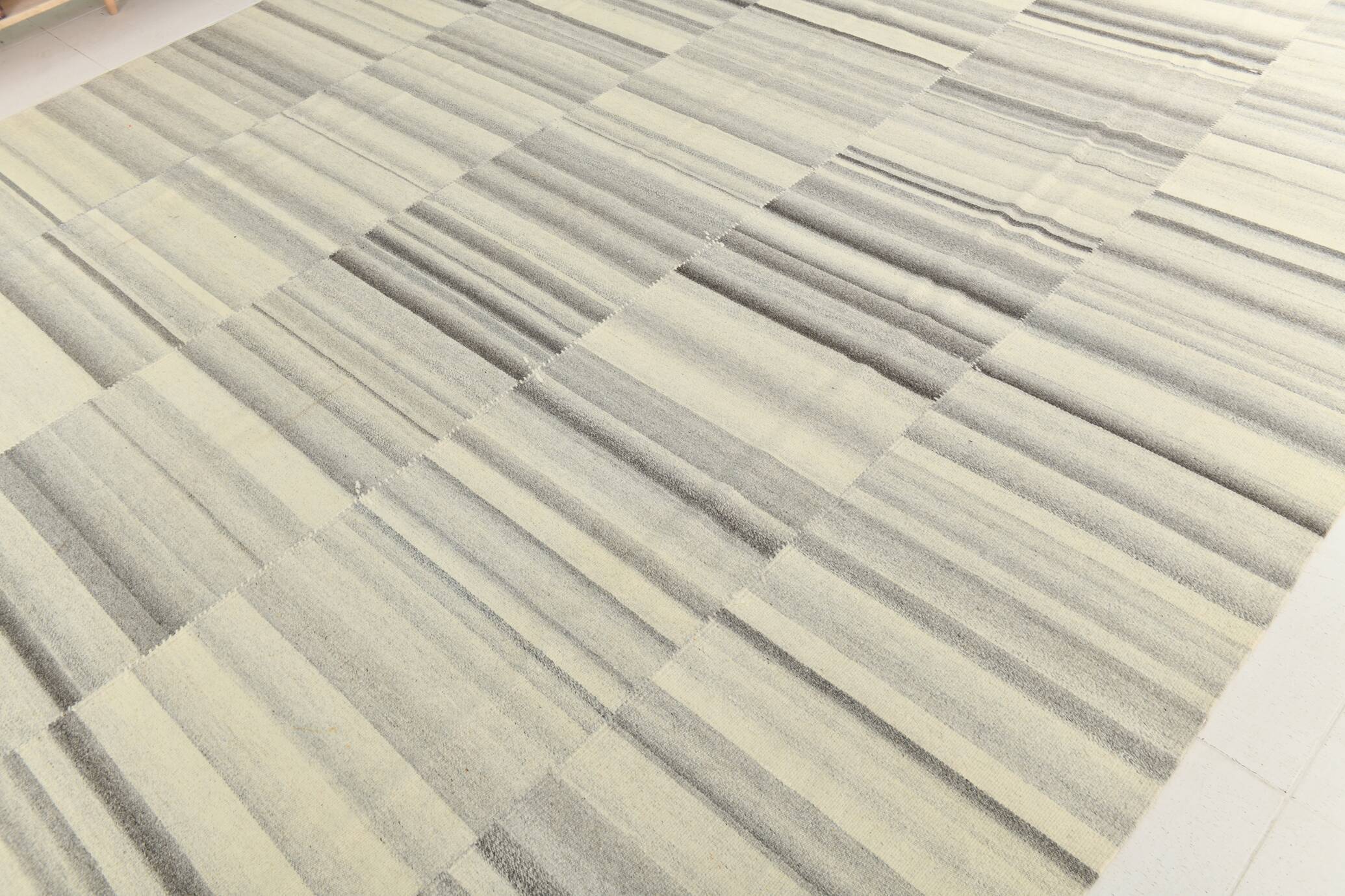 Mid Century Modern Large Vintage Kilim Rug, 307x396Cm